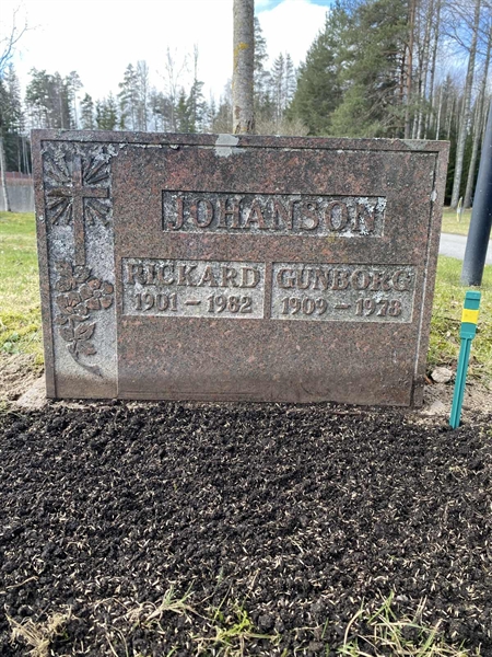 Hautatunnus: 1 19    137, 138