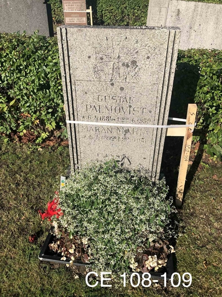 Grave number: AK CE   108, 109