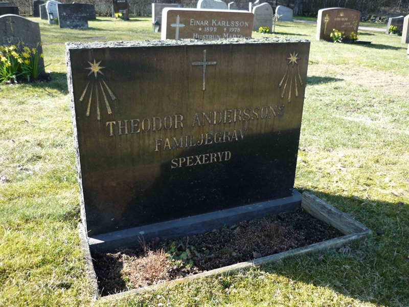 Grave number: ÖD 06   98, 99
