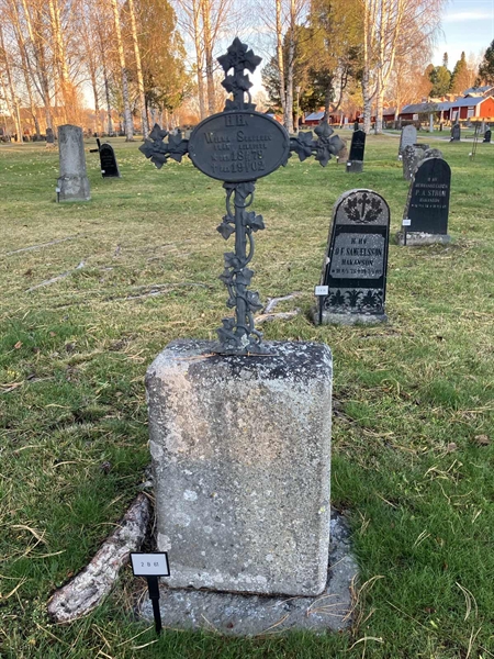 Grave number: 2 B    61