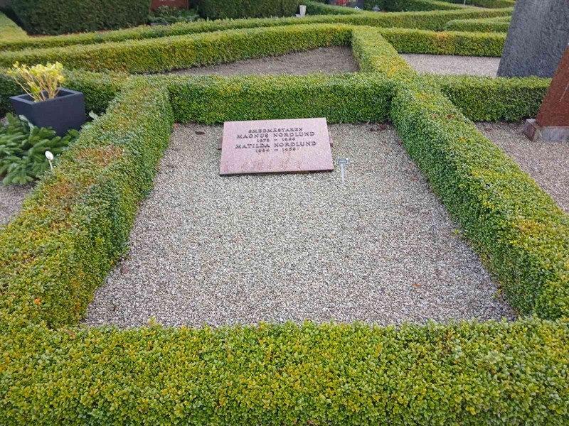 Gravnummer: Si J    22