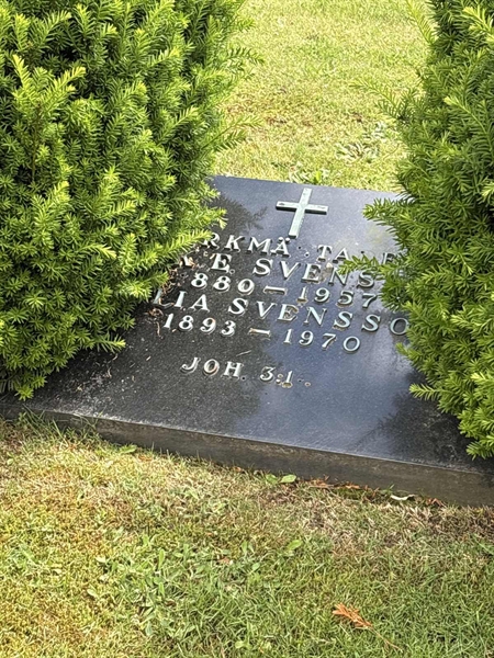 Grave number: SKF E   123, 124