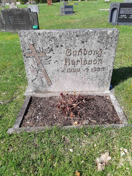 Grave number: 2 I    82