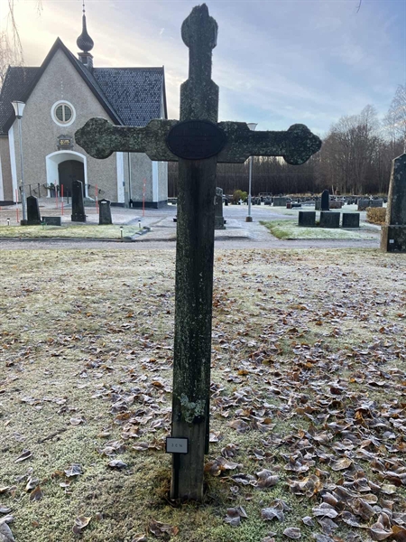 Hautatunnus: 2 C    14