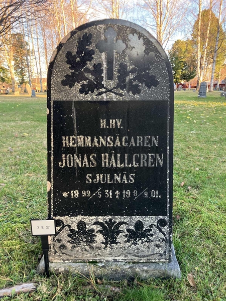 Grave number: 2 B    37