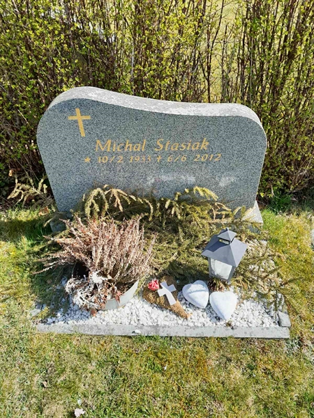 Grave number: 20 B 12