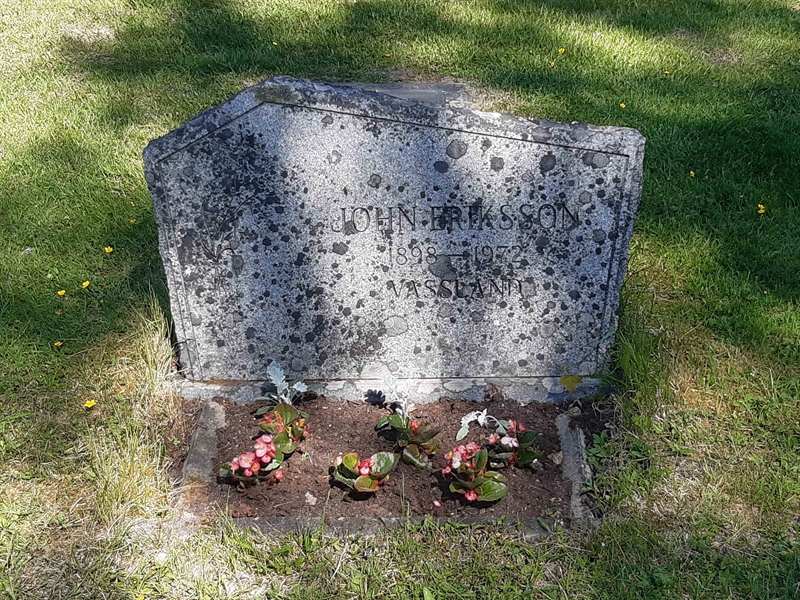 Grave number: JÄ 06   175