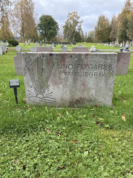 Grave number: 3  1025-1026