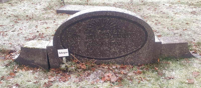 Grave number: 1 E   110-111