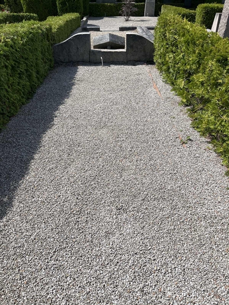 Grave number: NK IV    54