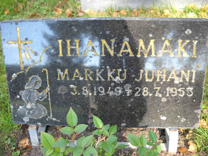 Grave number: 3 MB 16 75