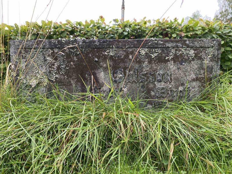 Grave number: 1 19     16, 17