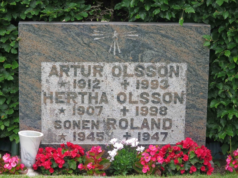 Grave number: HÖB 40     1