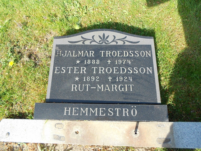 Grave number: NÅ G1    23