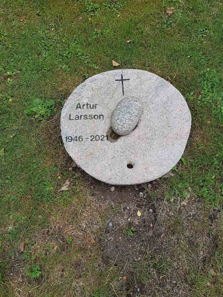 Grave number: 01 17170