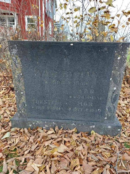 Grave number: 1 C   044