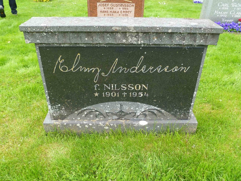 Grave number: ÖGG V    9