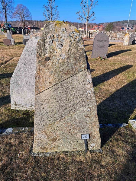 Grave number: KG C   282, 283