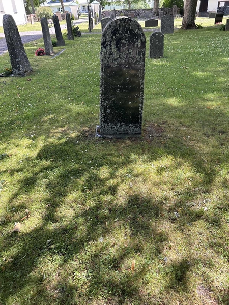 Grave number: 2 G  731-732