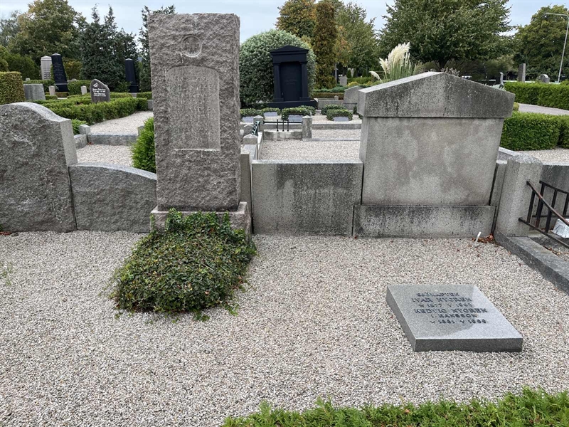 Grave number: VK I   214