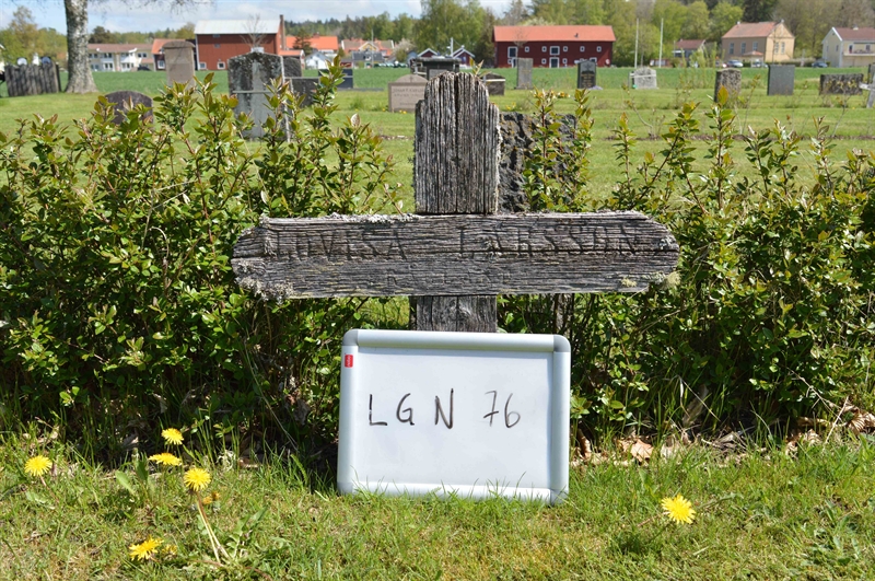 Grave number: LG N    76
