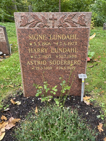 Hautatunnus: 1 H    52