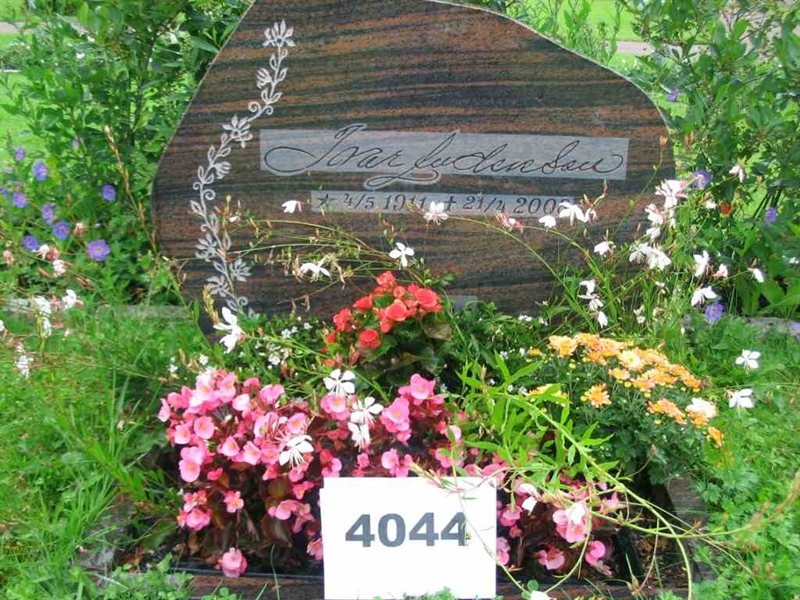 Gravnummer: FK 40   4044