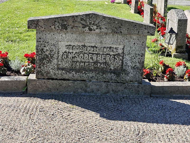 Grave number: 1 TRO 66B67