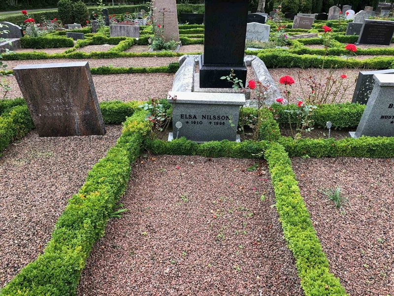 Grave number: Kå 25    40