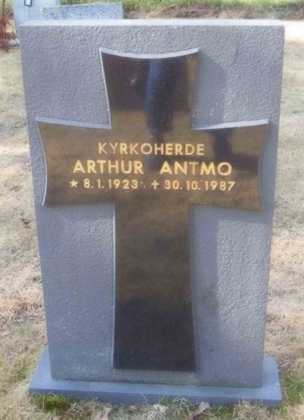 Grave number: 3 01    58