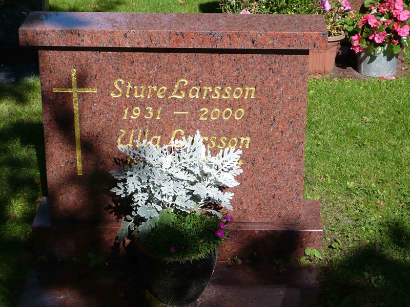 Grave number: 1 1  PL21