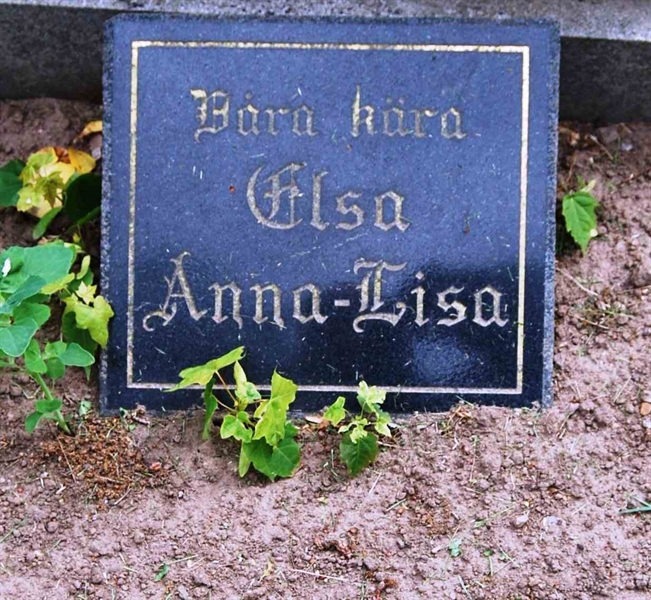 Grave number: 2 SKAN 227