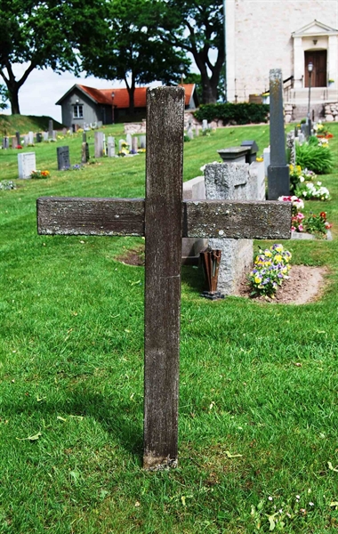 Grave number: 2 SKAN 319-320