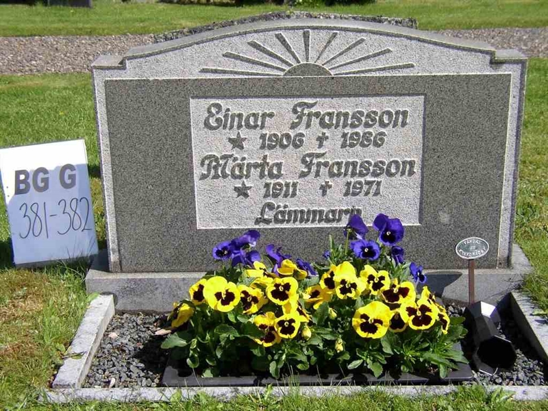 Grave number: Br G   381-382