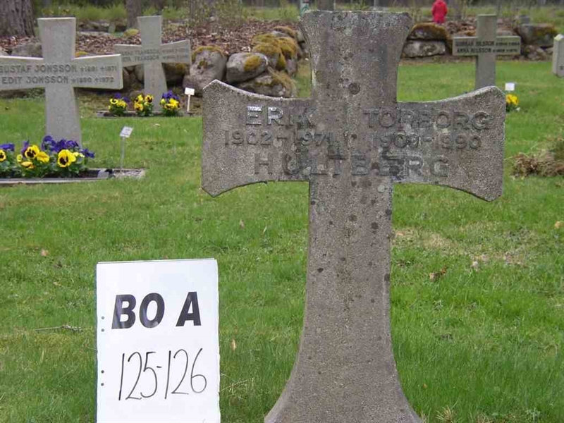 Grave number: BO A   125-126