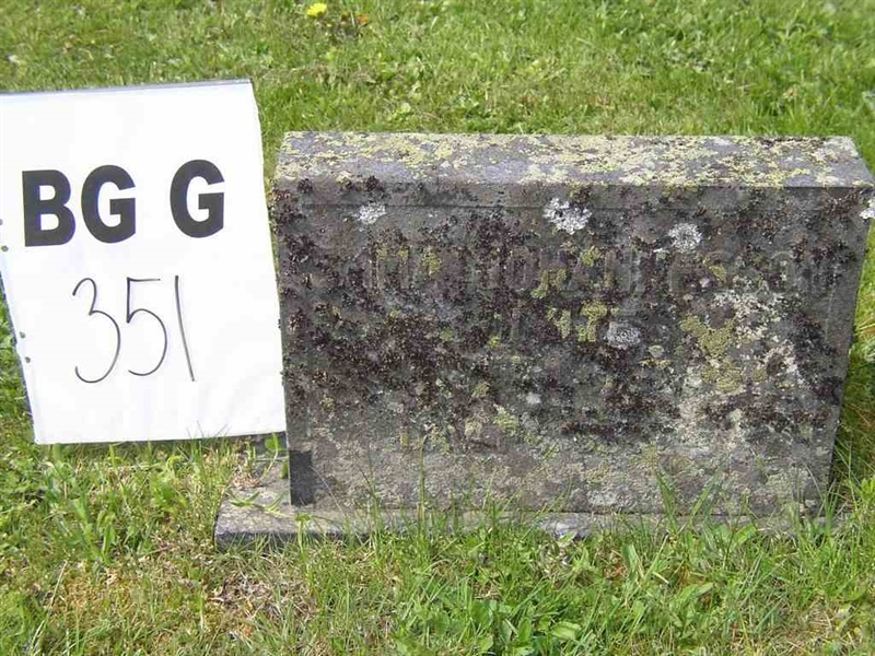 Grave number: Br G   351