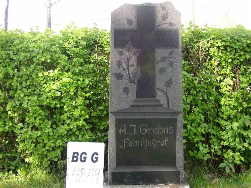 Grave number: Br G    48-49