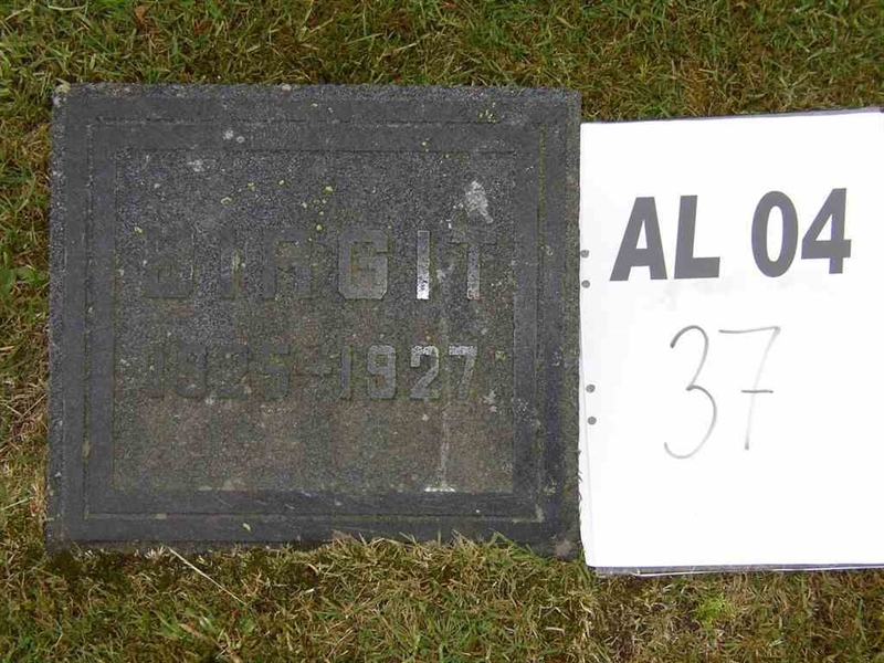 Grave number: AL 4    37