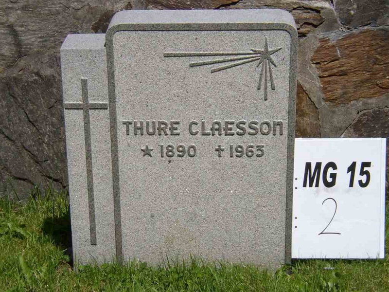 Grave number: M G 15 2