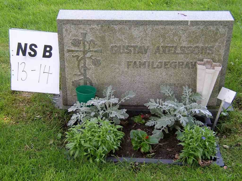 Gravnummer: NS B    13-14