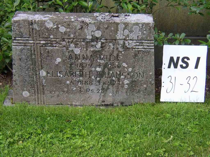 Grave number: NS I    31-32
