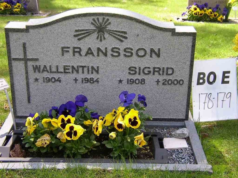 Hautatunnus: BO E   178-179