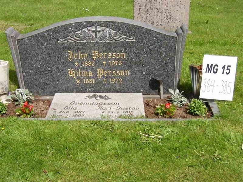 Grave number: M G 15 384-385