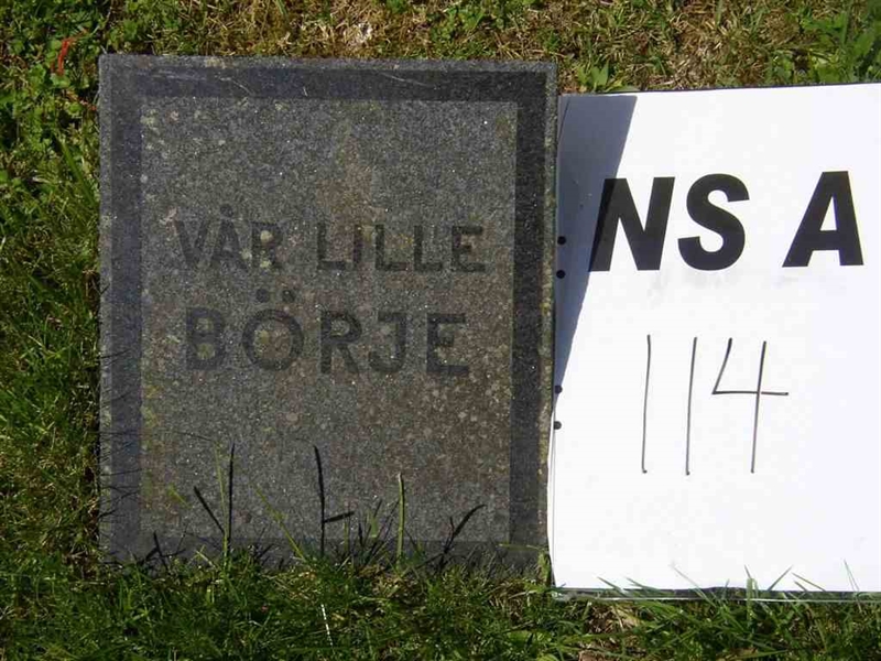 Grave number: NS A   114