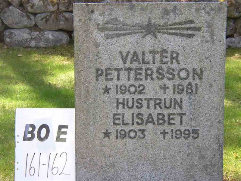 Grave number: BO E   161-162
