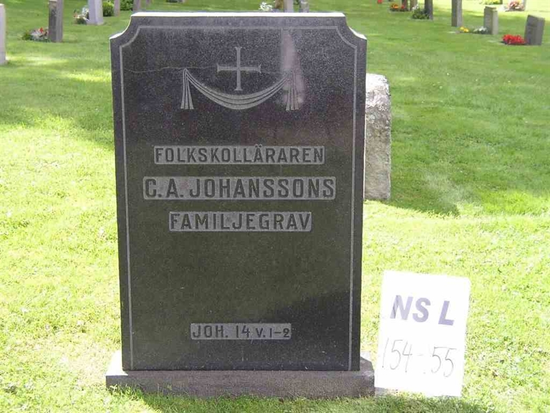 Grave number: NS L   154-155