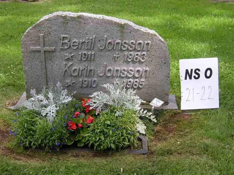 Gravnummer: NS O    21-22