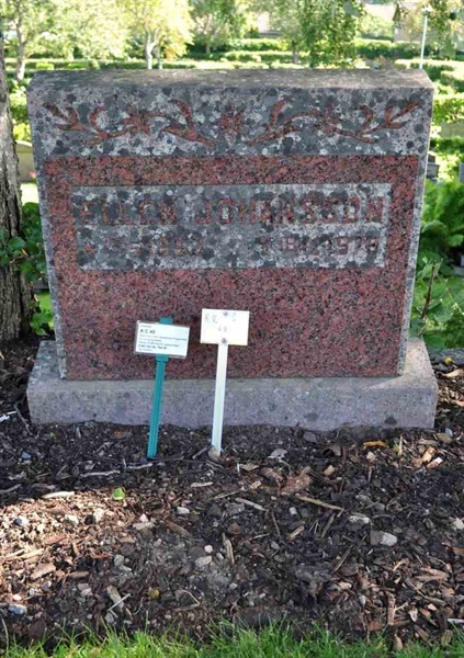 Grave number: A C    16