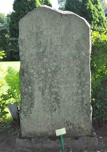 Grave number: A D    35-37