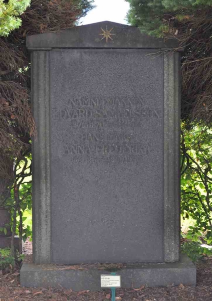 Grave number: A D 26-27